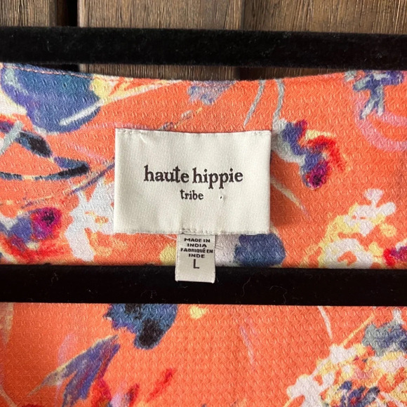Haute Hippie Orange/Yellow Blue Modal Floral V Neck 1/4 Button Top Size Large - Picture 4 of 4